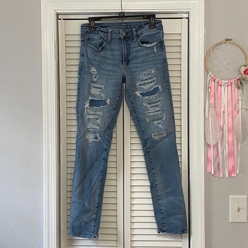 🌻 AE distressed skinny flex jeans 29x32